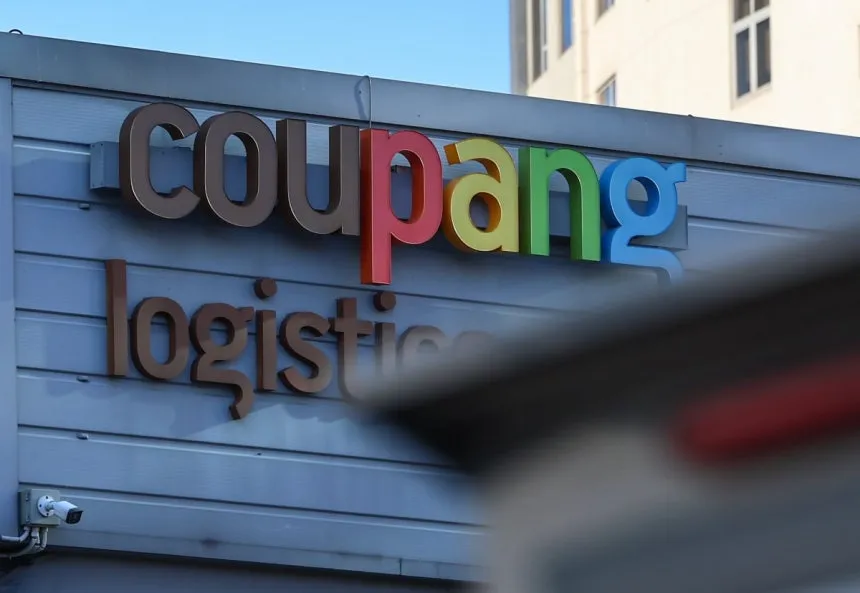 고객 신뢰 먹고 자란 쿠팡…경쟁법 칼날 드리워진다 [대륜의 Biz law forum]